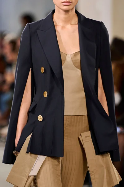 Look 65
